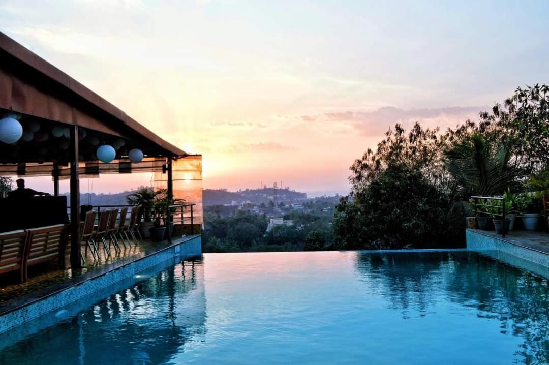 Silverador Resort Thána Kültér fotó